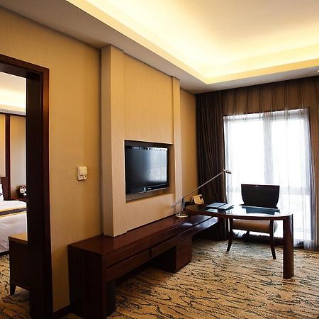 ווקסי Gloria Grand Hotel Wuxi מראה חיצוני תמונה