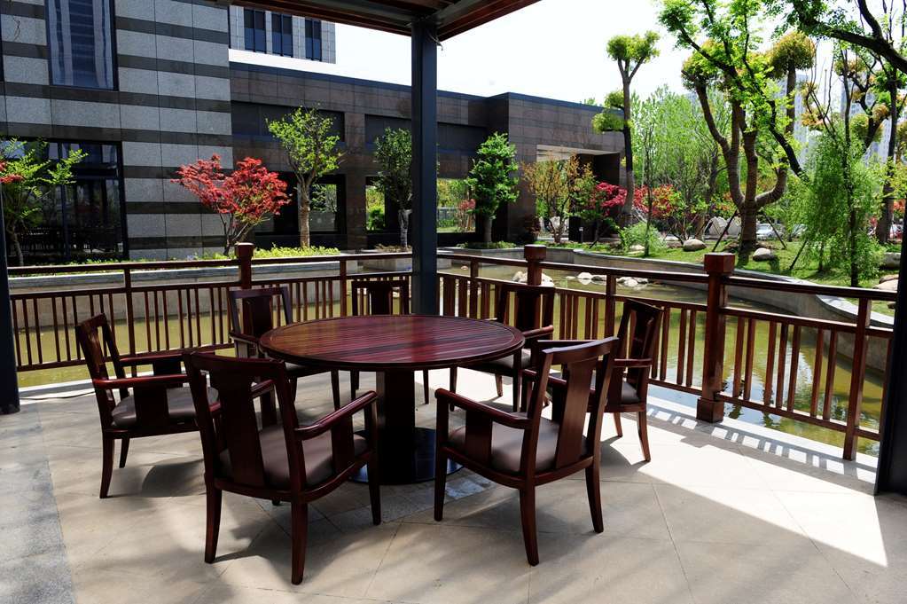 ווקסי Gloria Grand Hotel Wuxi מסעדה תמונה
