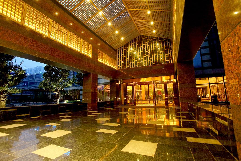 ווקסי Gloria Grand Hotel Wuxi מראה חיצוני תמונה